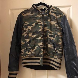 Camo bomber jacket